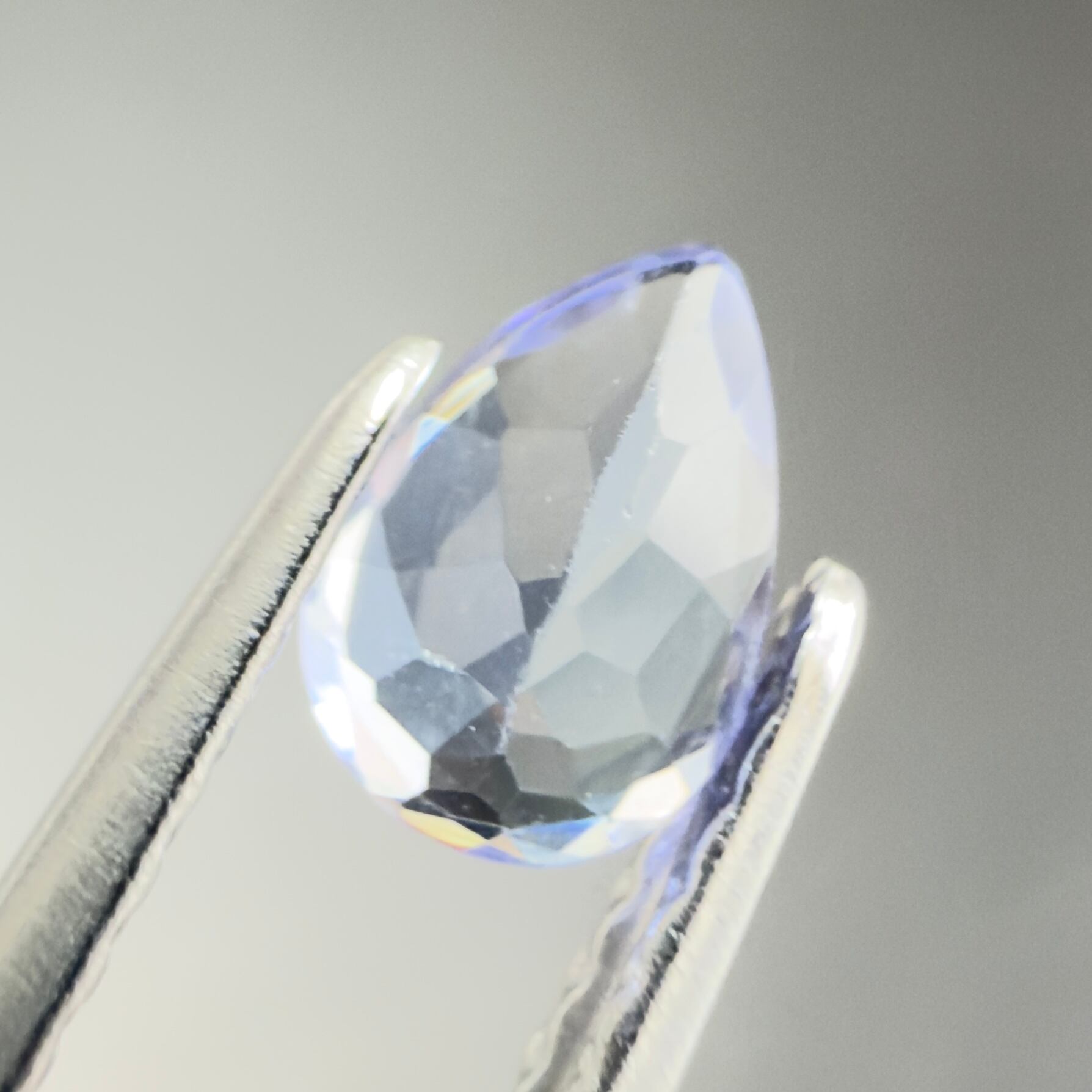 タンザナイト】 ルース タンザニア産 0.45ct ② | たからいしルース