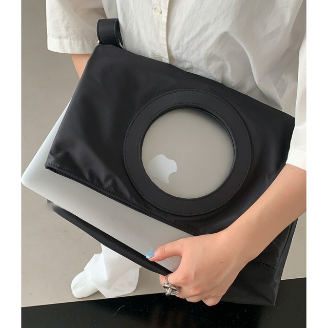 round flap 2way bag  / 2colors