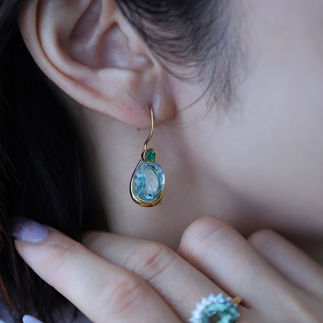 HiMARIジュエリー　Mystic ピアス　水色涙型 pierced earrings | himari-jewelry online shop