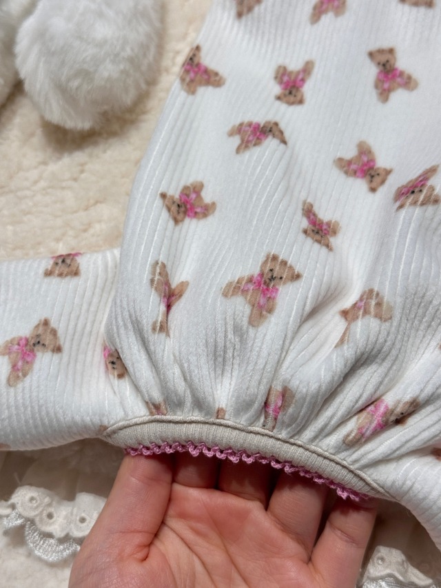 サイドボタンで着脱快適なくまさん犬服ロンパース(1color)