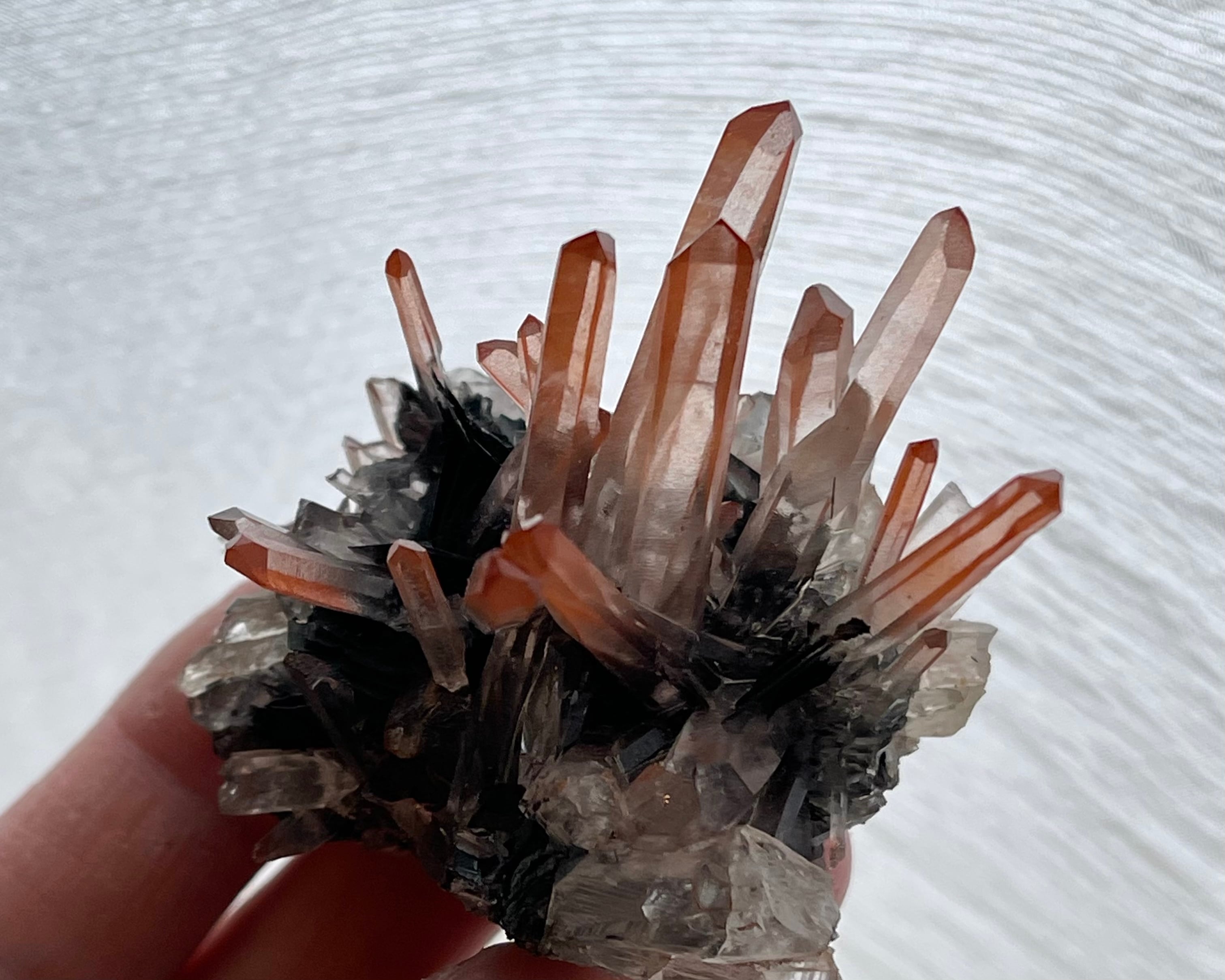 ヘマタイト / クォーツ【Hematite with Quartz】中国産 | PEANUTS MINERALS