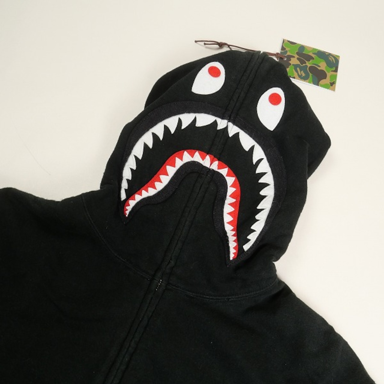 Size【M】 A BATHING APE ア ベイシング エイプ NFS限定 THERMAL SHARK 