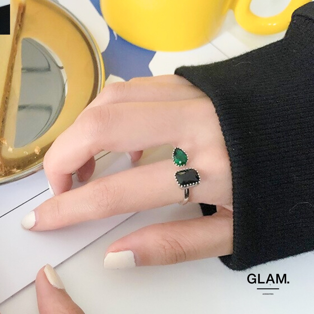 バイカラーカラーストーンリング