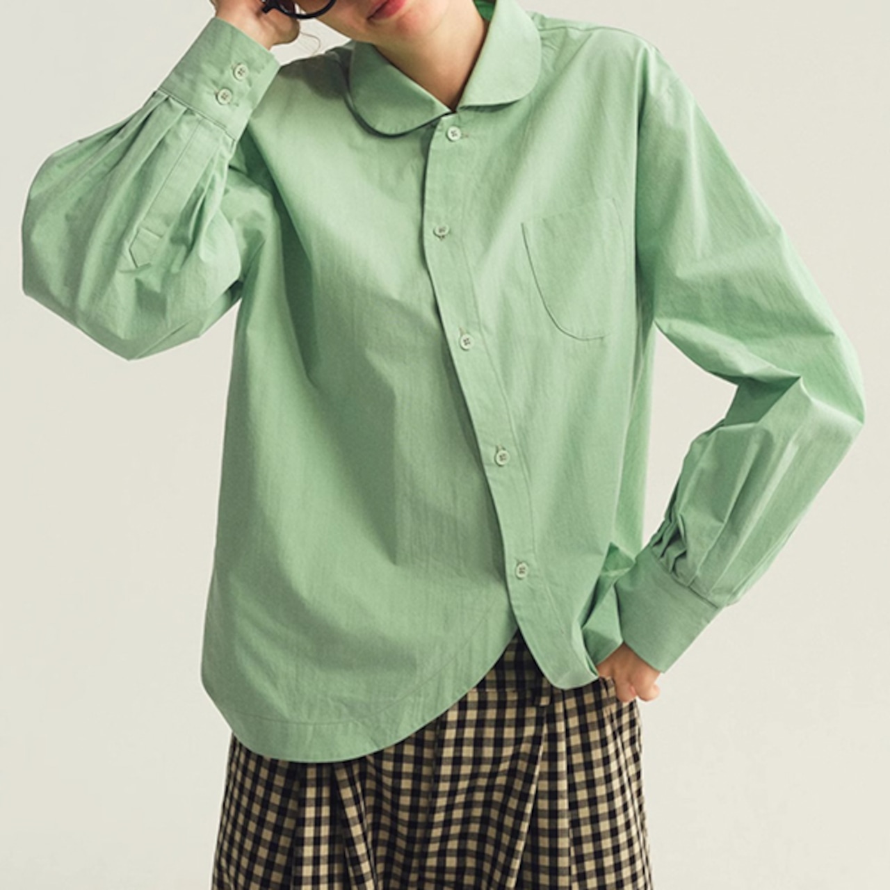 【2color】小さな革命を纏うアシンメトリーシャツ 《P0300》