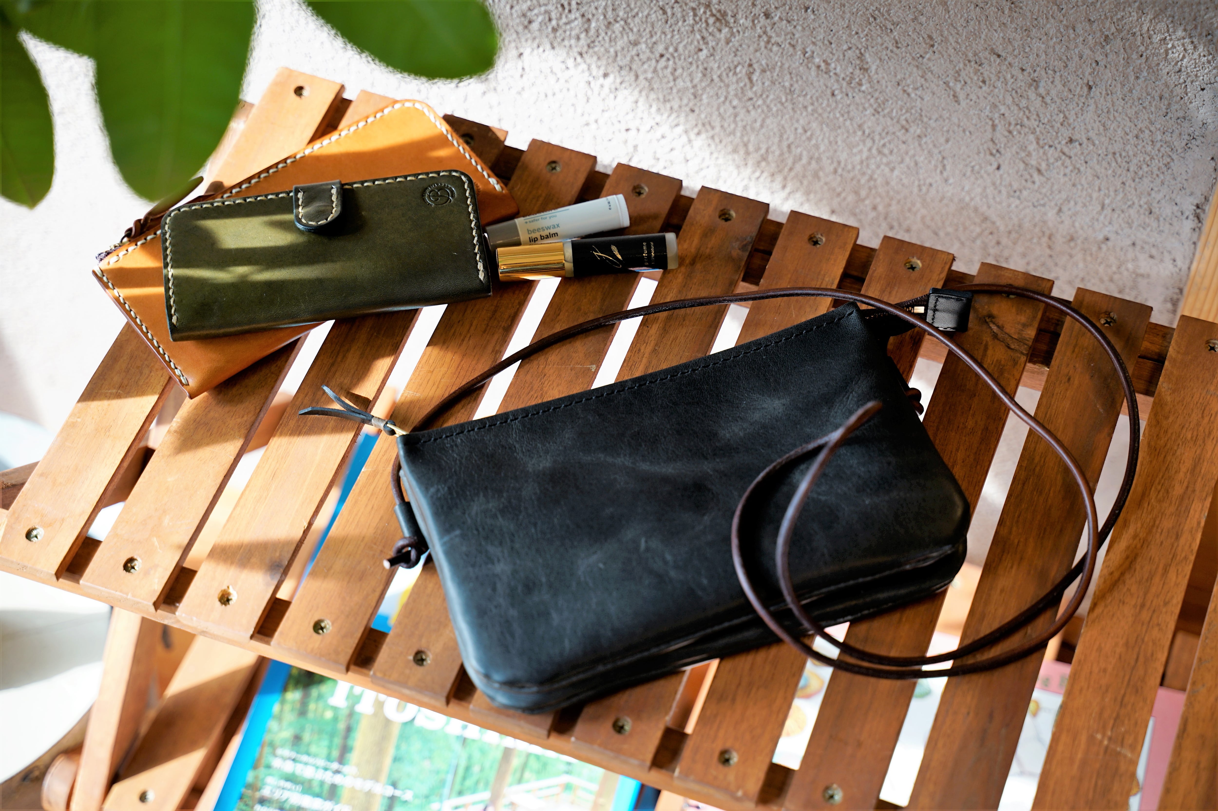 3ポケット ポーチ | 革細工とニュージーランド雑貨のお店 BLESS online