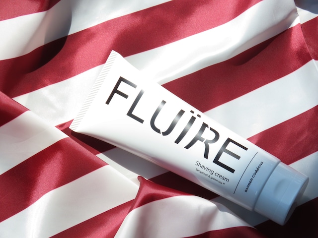 FLUÏRE フルイーレ　シェービングクリーム　120ｇ　Professional Shaving Cream