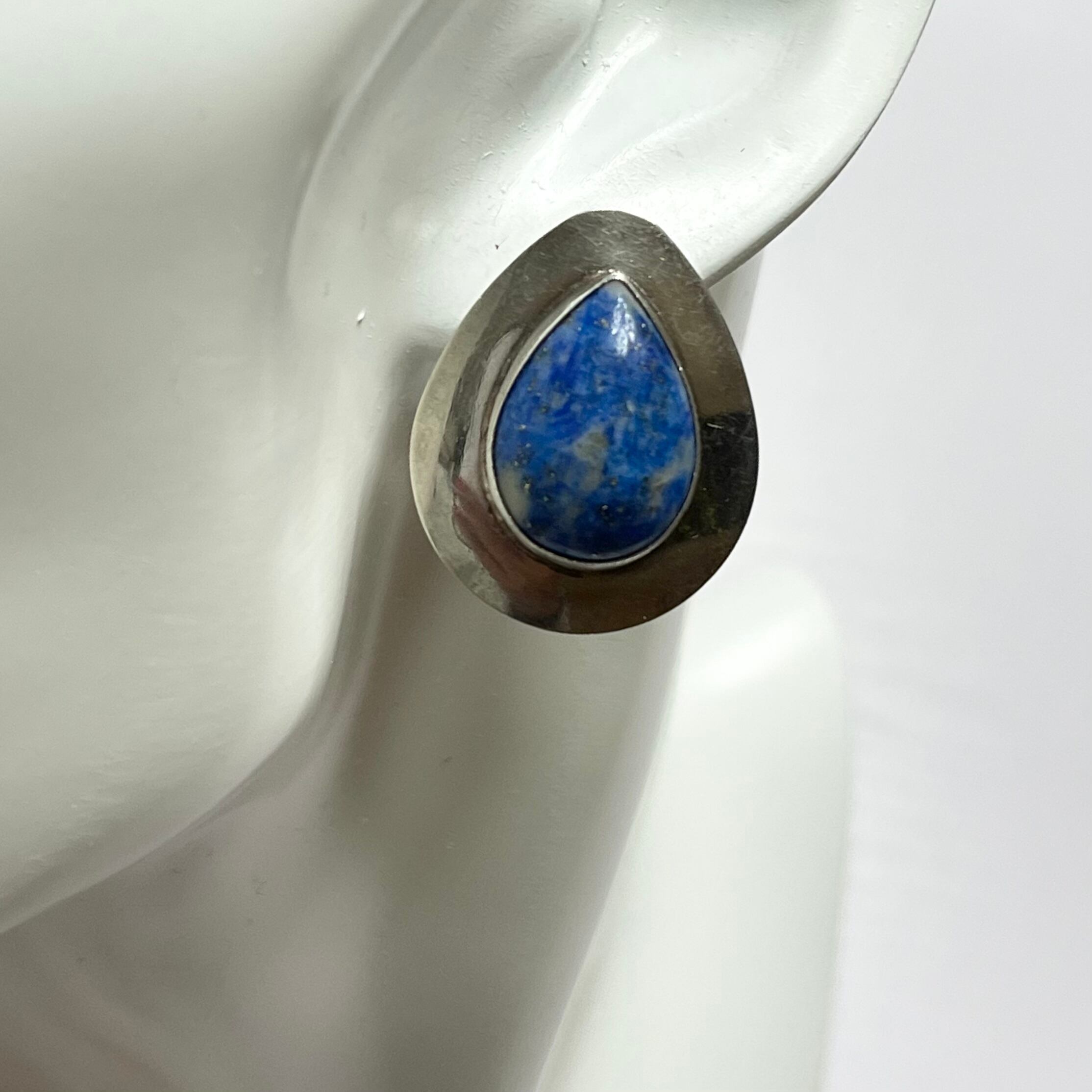 Sterling Silver Blue Stone  Drop Earring J39