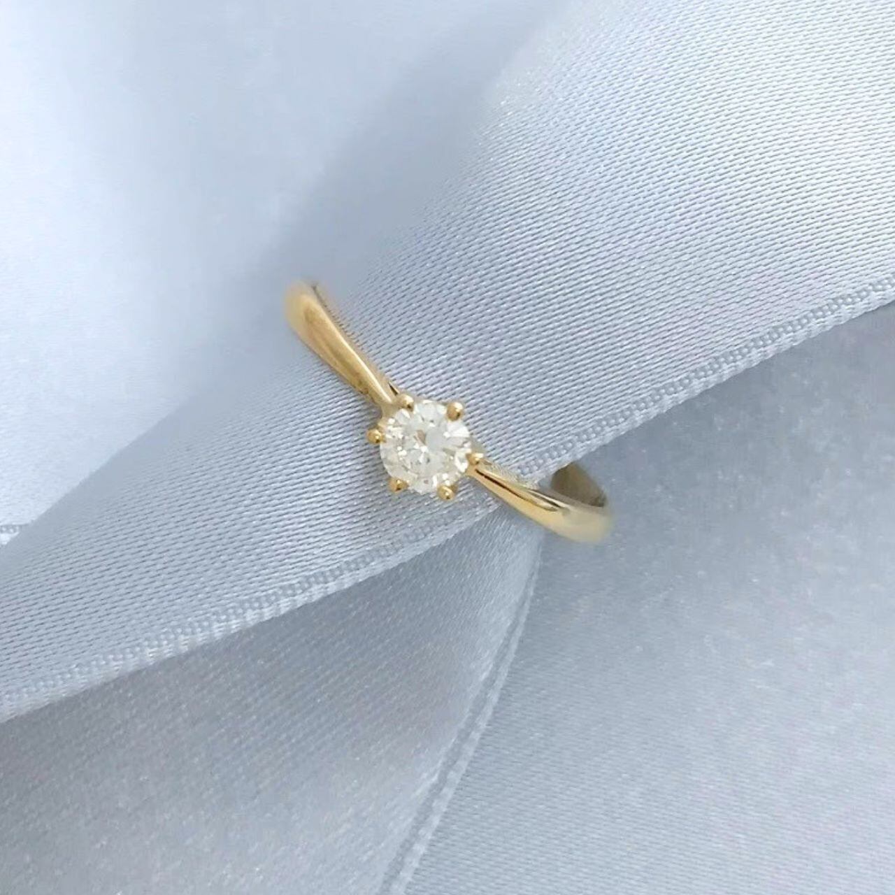 K18イエローゴールド高品位 華やかで上質なダイヤモンドリング（婚約