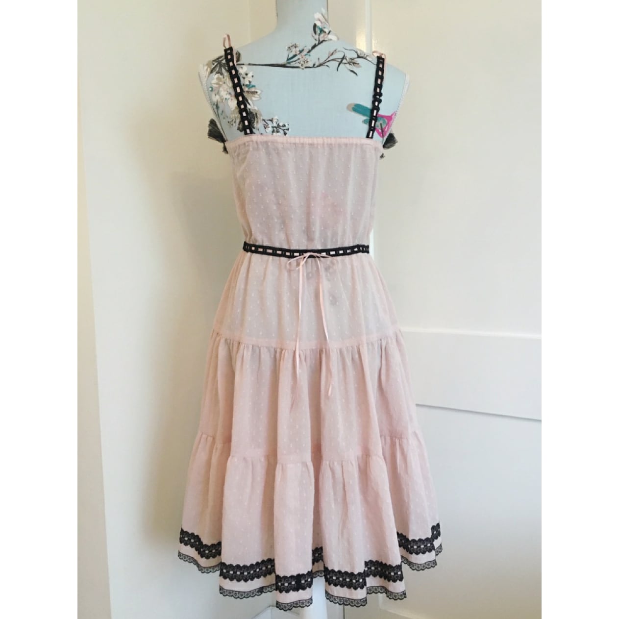 Ribbon slip dress | Lily Sunocoff Official web shop【リリィスノコフ公式通販】 powered by  BASE