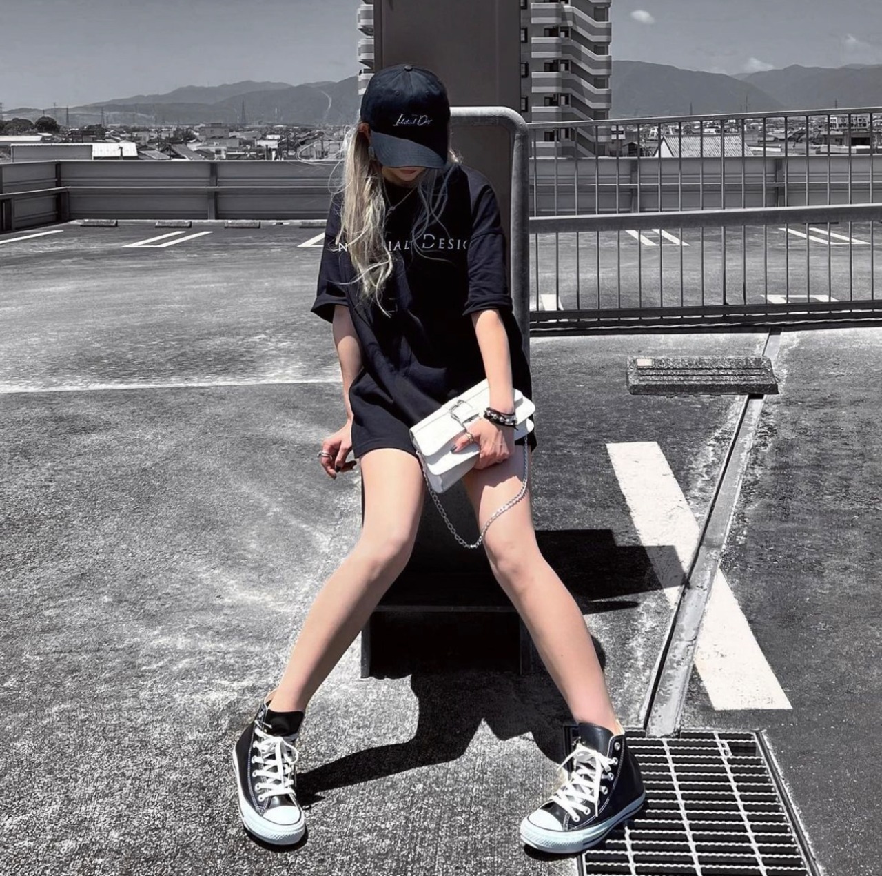 ID バックロゴTシャツ (Black)