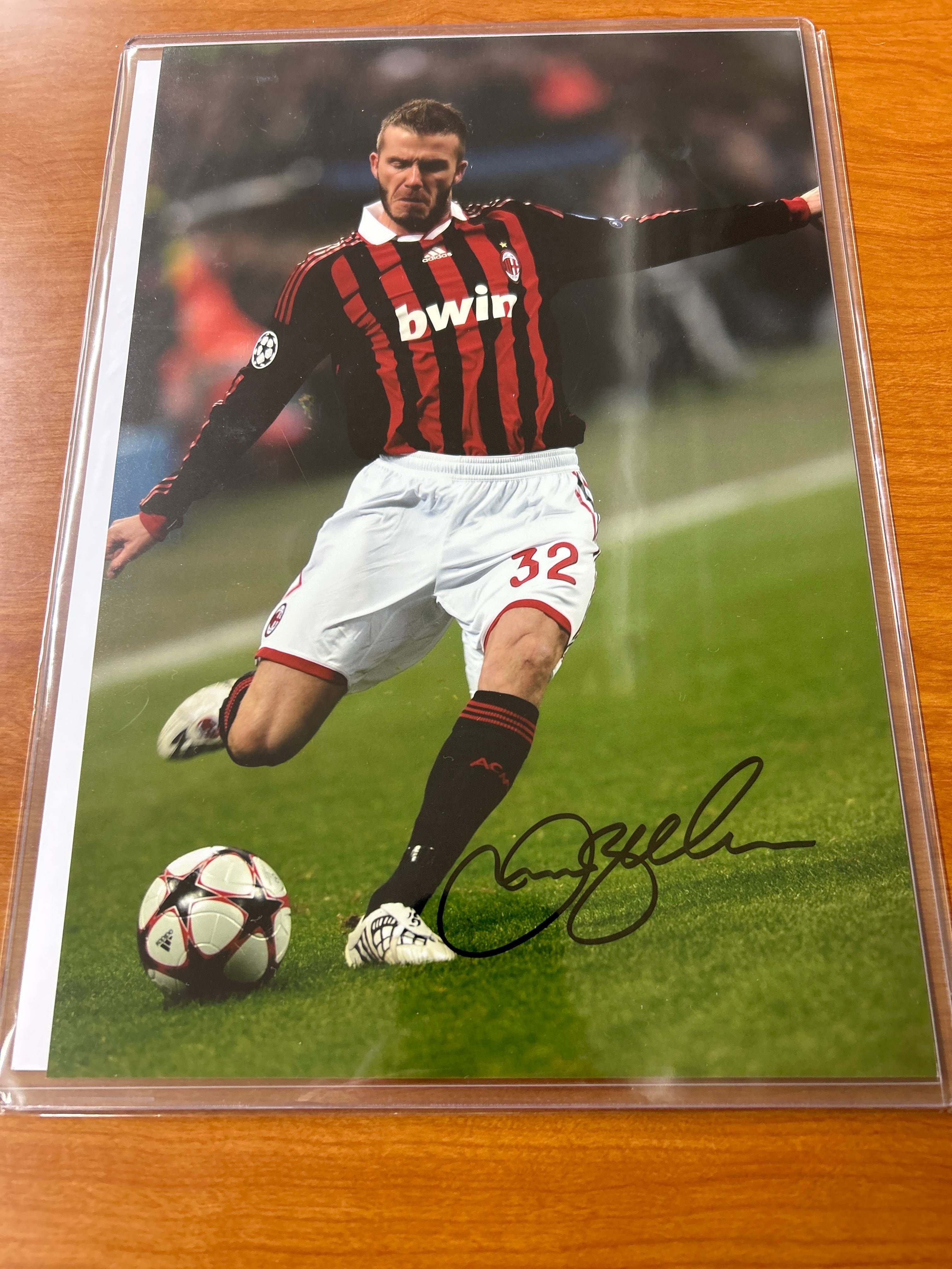 元イングランド代表 デビッド・ベッカム ACミラン 直筆サイン入り  
