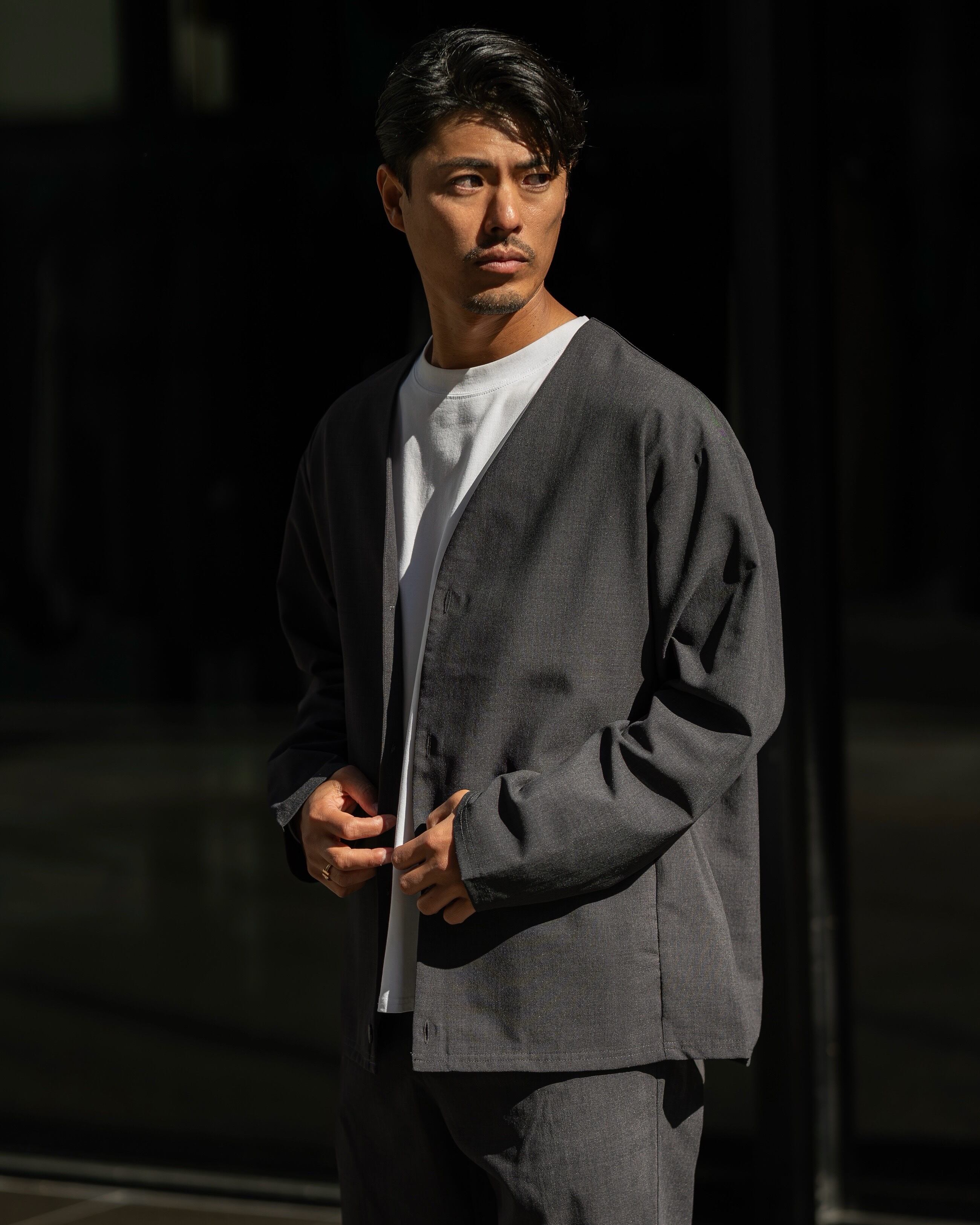 Linen-Like Collarless Jacket ［aw-m6027］カーディガン | AMUY TRYSBAY