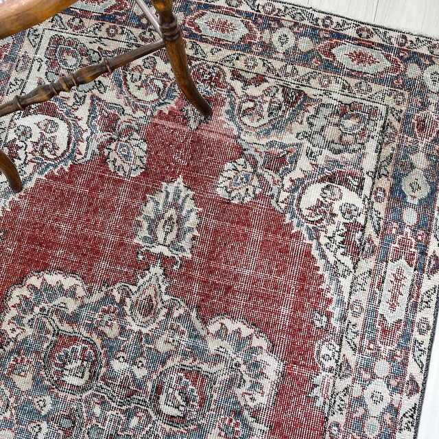 トルコ ヴィンテージラグ TR051 | イスパルタ | 111cm × 194cm