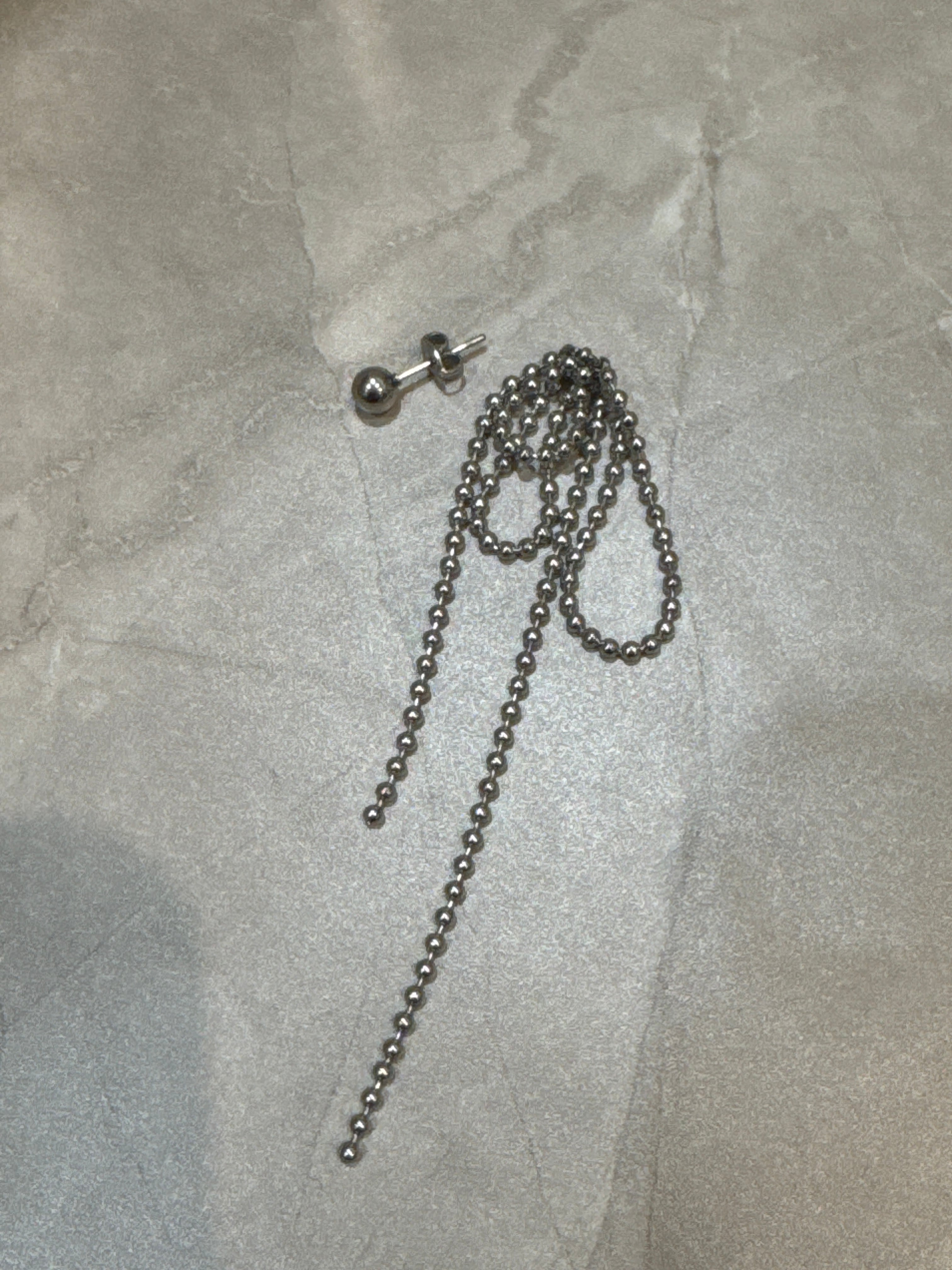 【SELECT】ステンレス ボールチェーンリボンロングピアス】