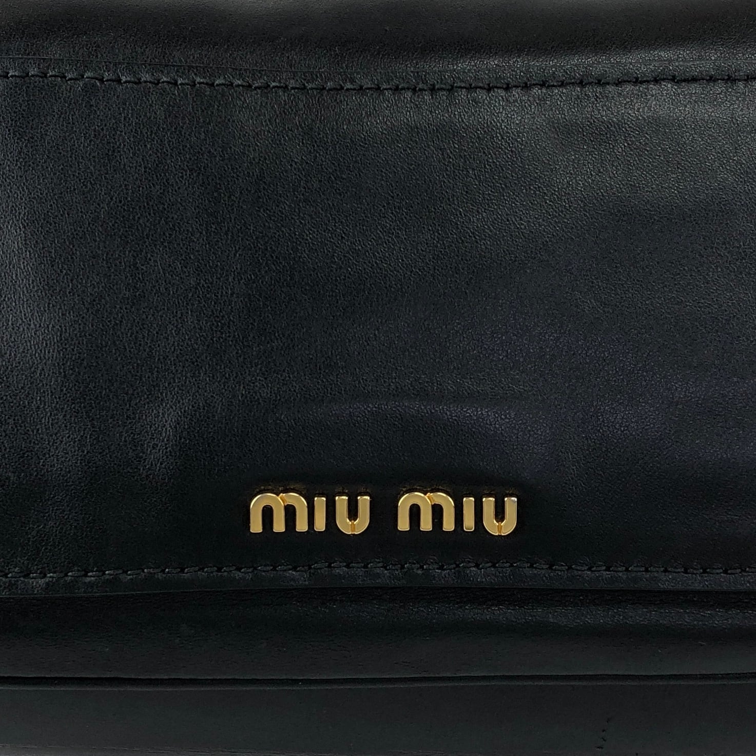 miumiu ミュウミュウ ショルダーバッグ ブラック ロック レザー