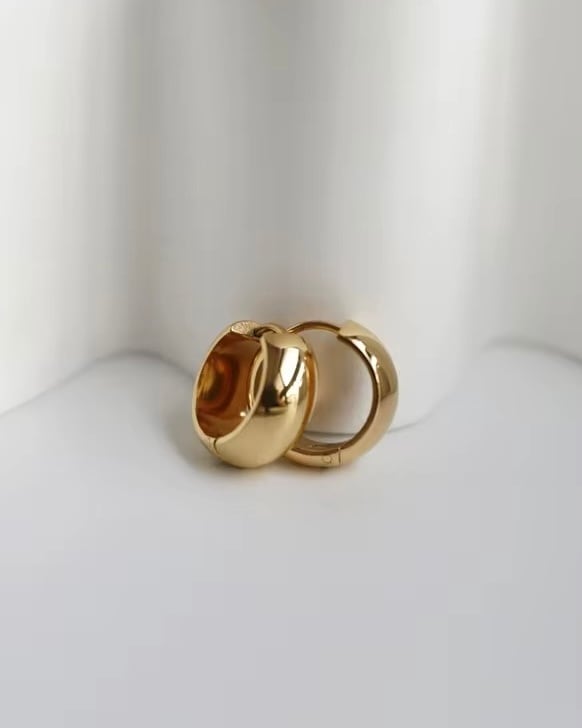 Chunky hoop pierce -Gold-【アレルギー対応】