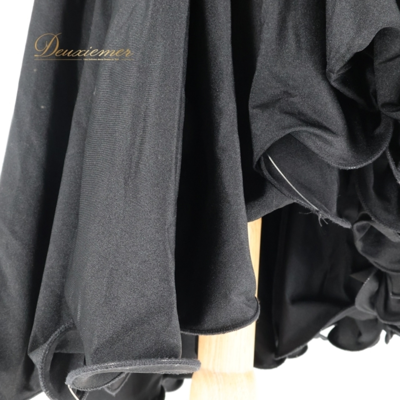 社交ダンス 衣装 ラテン ドレス ワンピース ラテンドレス 黒 デモ 競技 パーティ 発表会 花 刺繍 GRANT ブラック系 おしゃれ 上品 競技用 レディース フォーマル エレガント 舞台衣装 ダンス衣装 発表会用 ステージ用