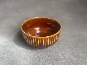 <vintage>brown ceramic bowl