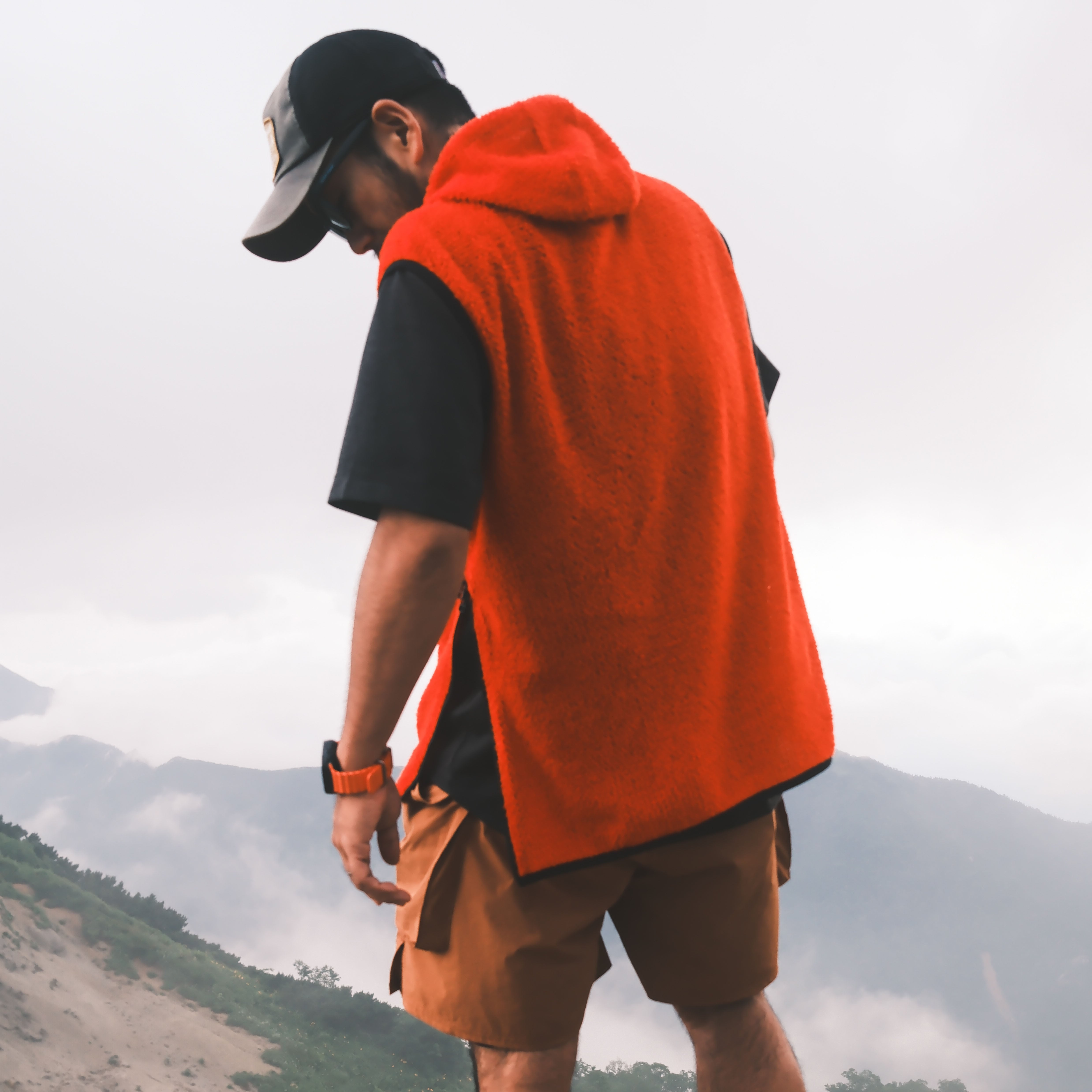 ALPHA 90 SIDE ZIP VEST | ULTRA GOOD LUCK