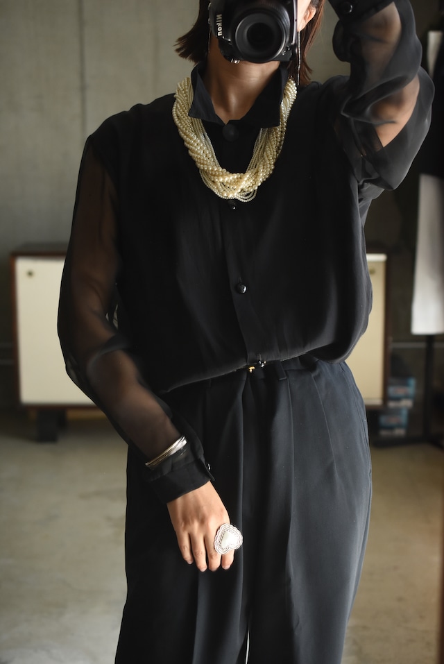 OK/80's Design sheer sleeve blouse.