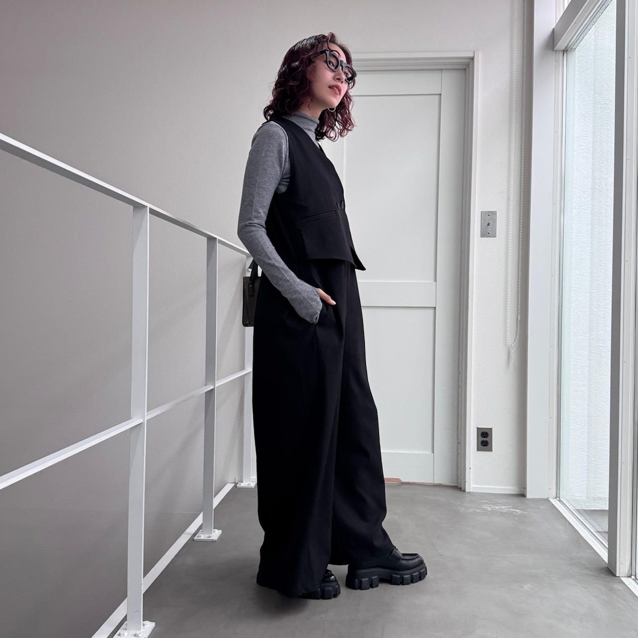 ショートジレall in one/ブラック