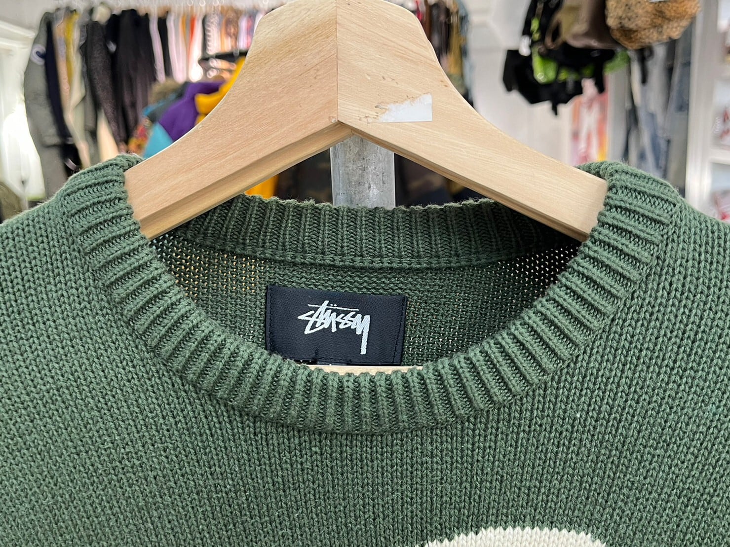 STUSSY CURLY S SWEATER OLIVE LARGE 03086 | BRAND BUYERS OSAKA