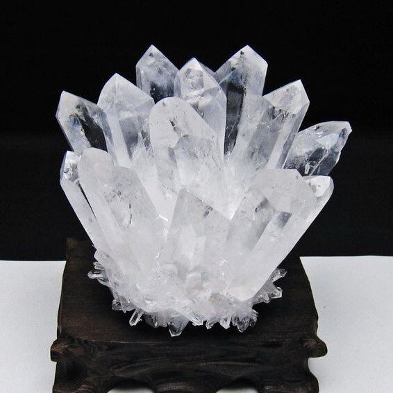 水晶 クラスター 水晶 原石 台座付属 一点物 182-8610