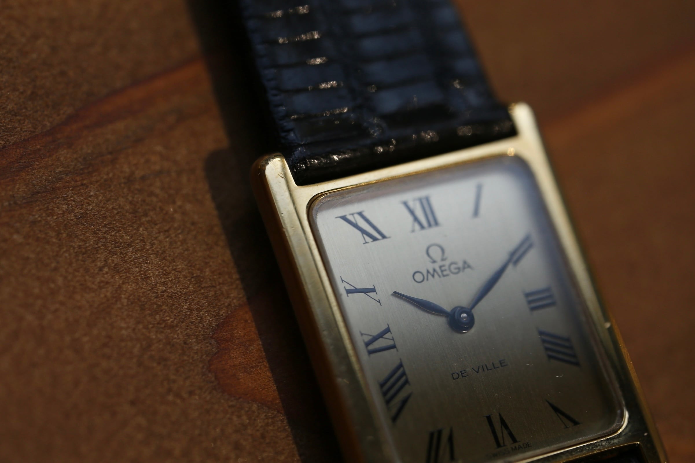 OMEGA】 1970's オメガ デビル H型レクタンギュラー ローマン