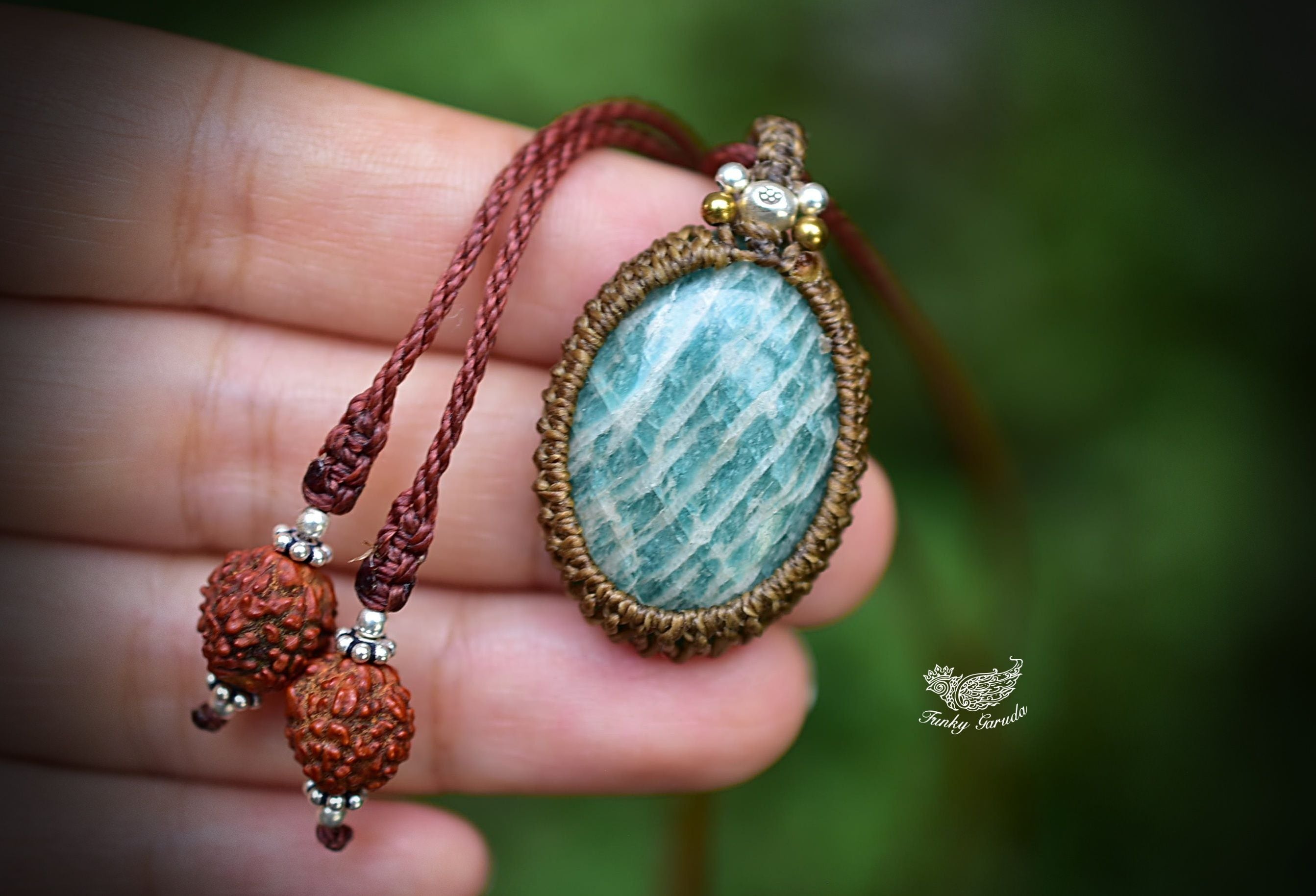 蒼緑の流れ★アマゾナイト マクラメペンダント amazy001