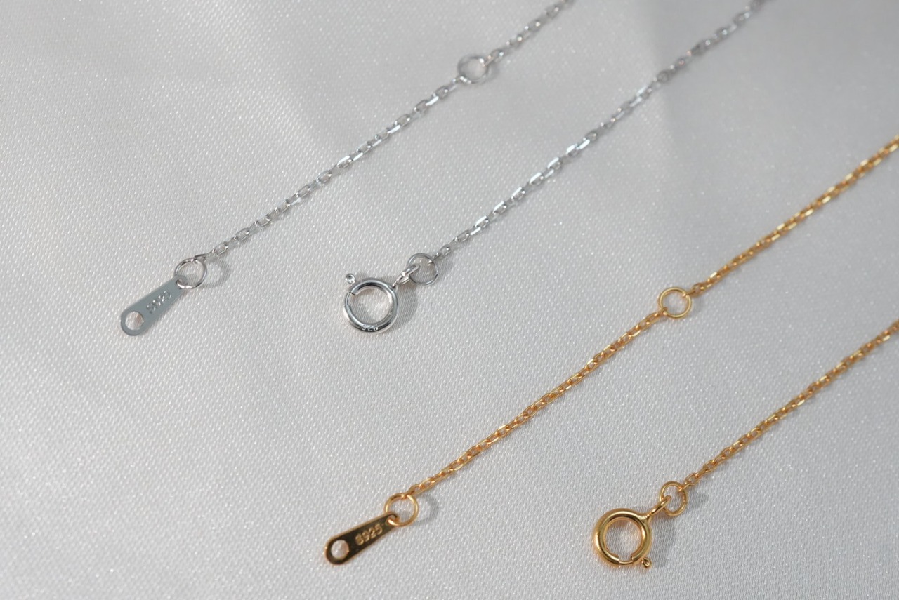 fleur papillon necklace