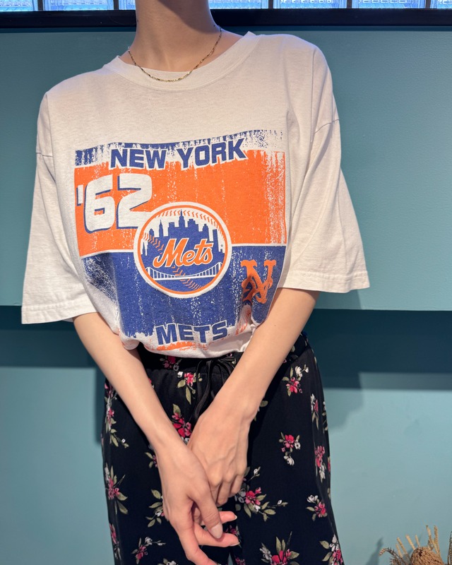 1990's YANKEES MET'S / Sports T-Shirt