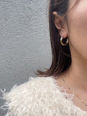 duo tone curve hoop pierce