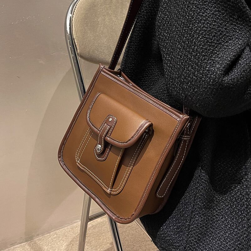 オータムウィンタースタンダードスタイルショルダーバッグ レトロ 秋物 冬物 メッセンジャーバッグ 手作りハンドバック31246401966