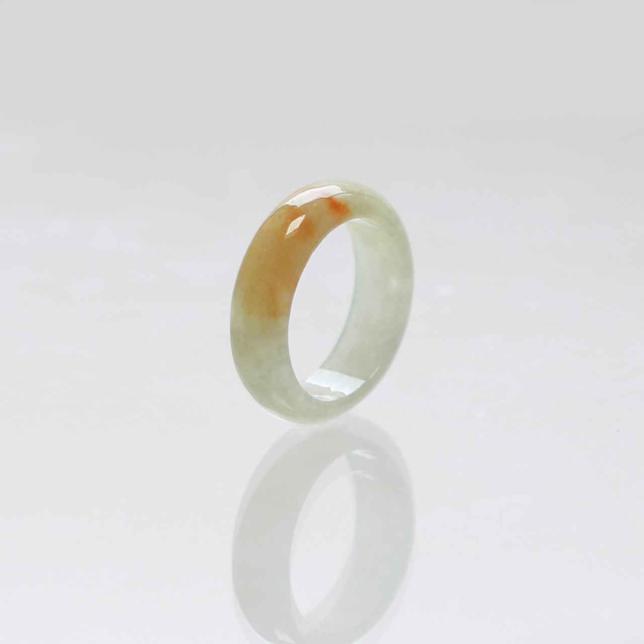 【13号】Point yellow 翡翠くり抜き甲丸リング A貨翡翠 jd_rg2394