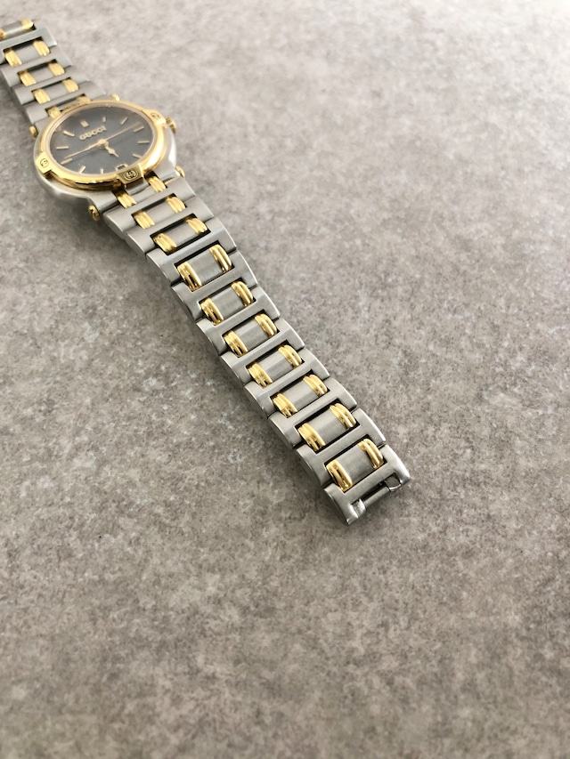 GUCCI グッチ 腕時計 ゴールド シルバー ステンレススチール クウォーツ 9000L vintage ヴィンテージ オールド rttj33