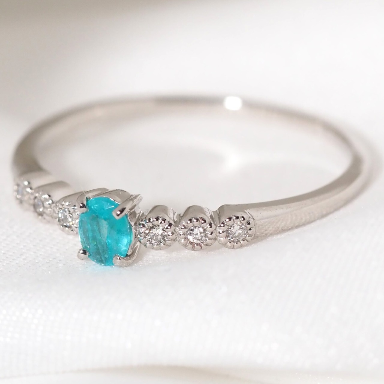ブラジル産 パライバトルマリン リング 0.1ct D0.03ct pt900