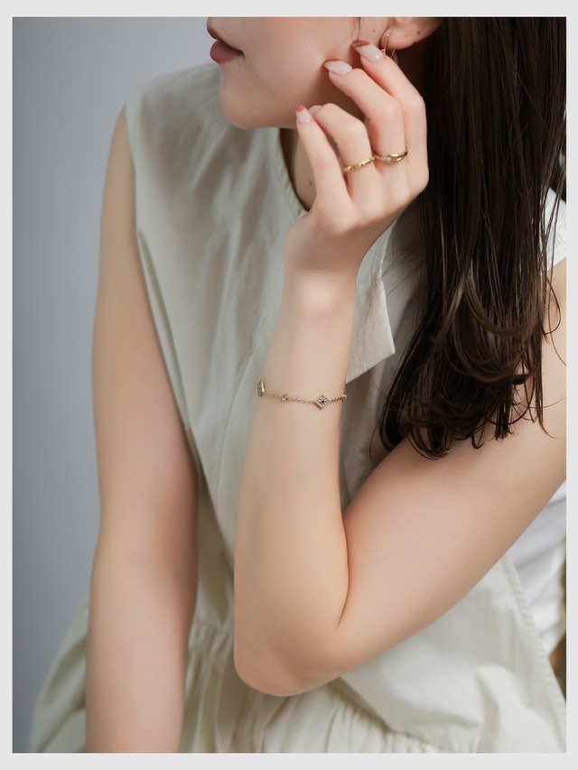 Bracelet -Gold-
