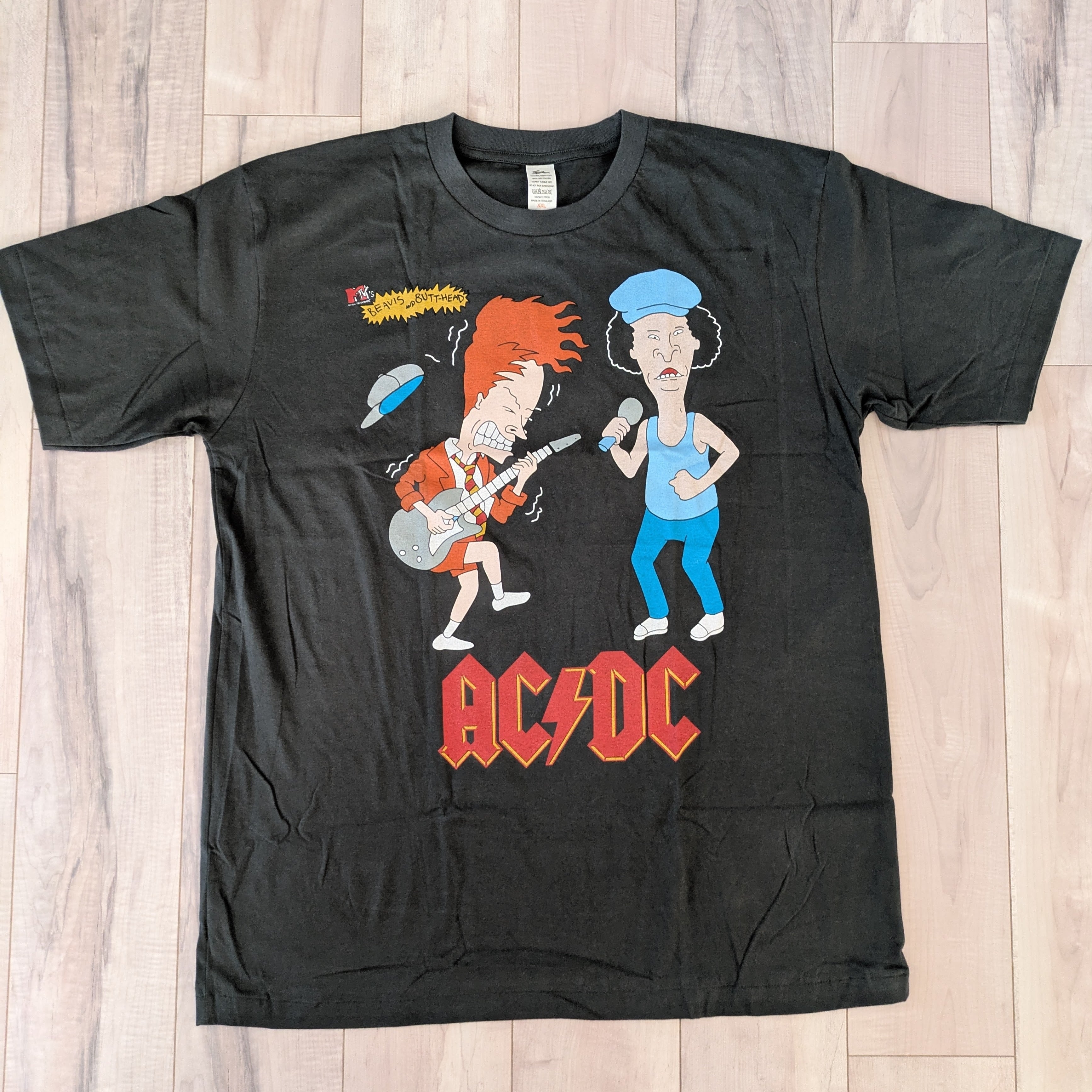 再入荷！【Beavis and Butt-Head（ビーバス・アンド・バットヘッド）】 ACDC エーシー・ディーシー Tシャツ / バンドT / ビンテージ加工 〚アメリカン雑貨 アメトイ〛