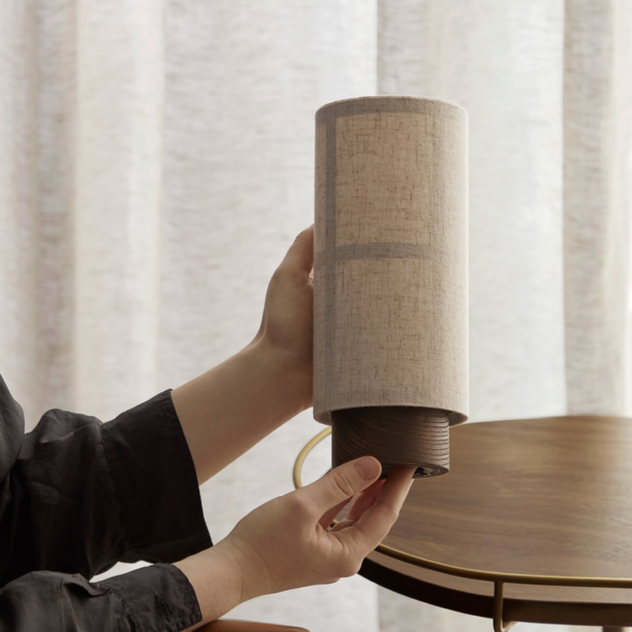 即納可】Hashira Table Lamp Portable / Raw / ハシラテーブルランプ