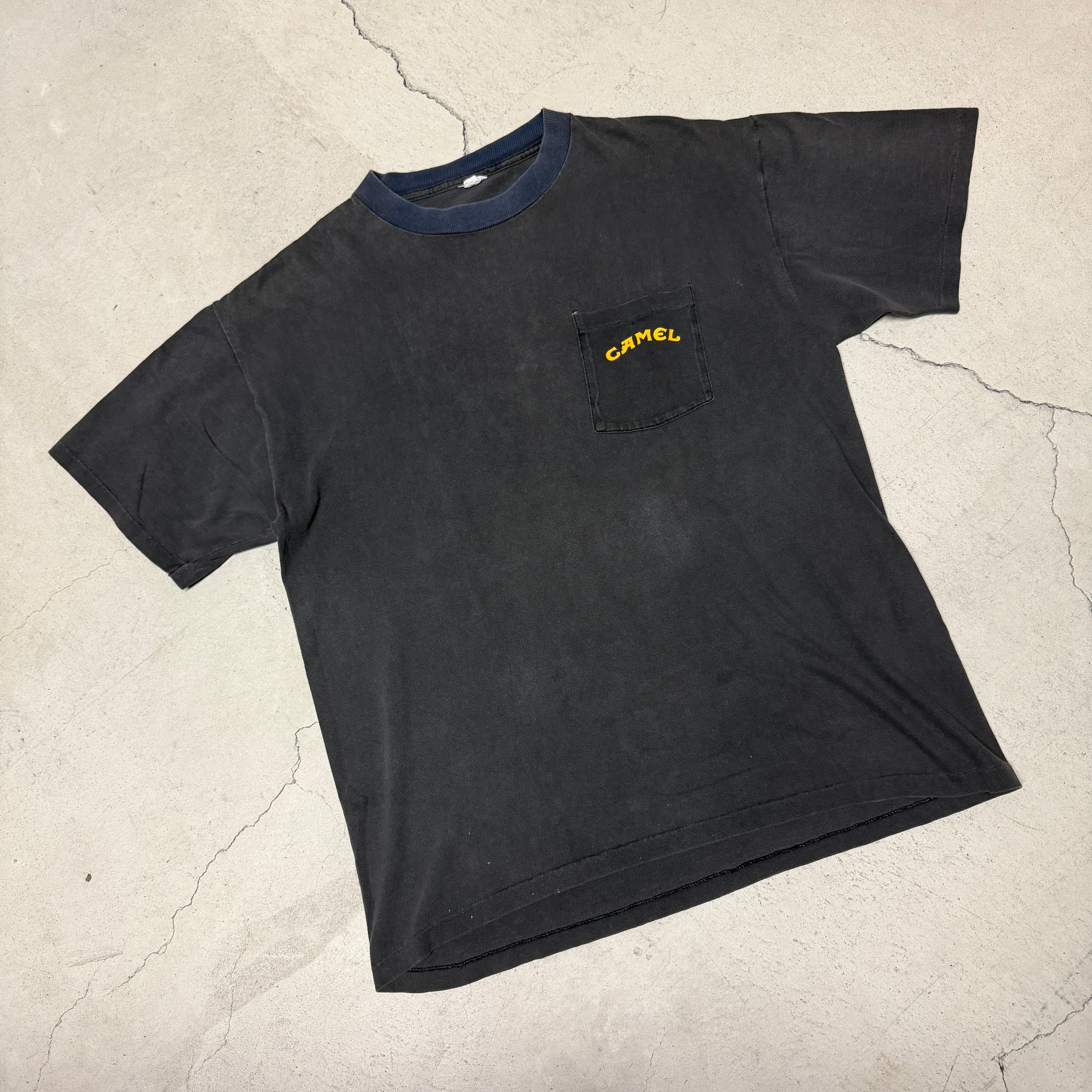⊕1990'S CAMEL POCKET T-SHIRT ”BORN TO BE SMOOTH