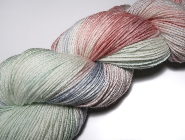 Hand dyed yarn 　-No.4 / 100g -