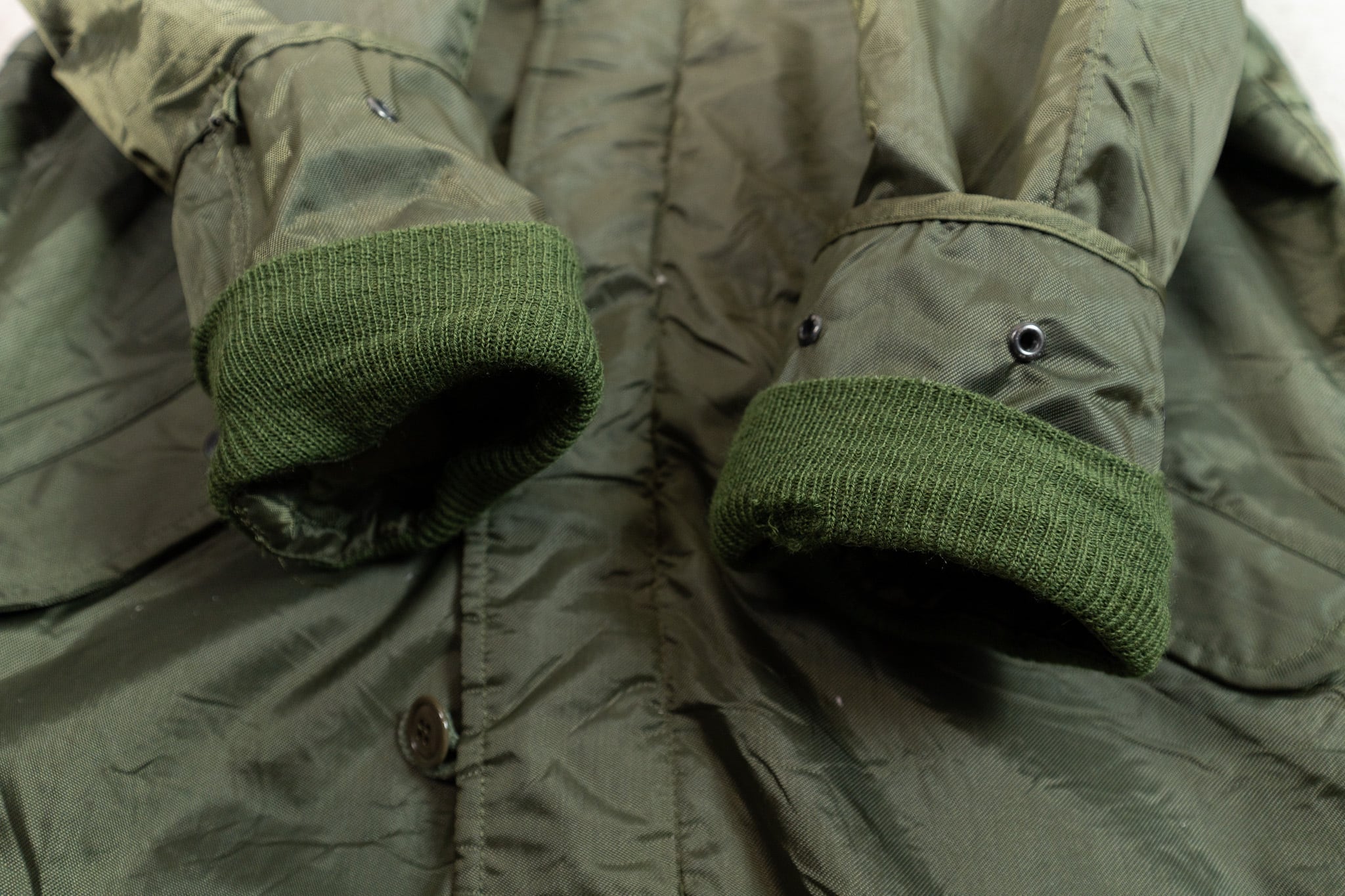 SMALL】 U.S.NAVY Deck Jacket Extreme Cold Weather Impermeable Used