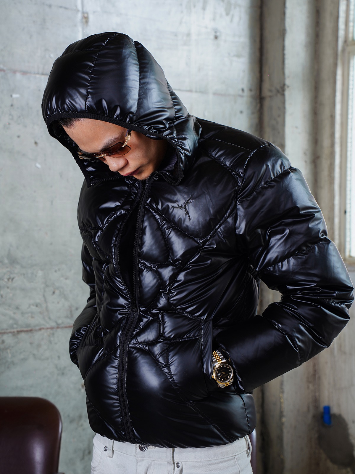 Premium Shine Hooded Down Jacket | groovy.japan