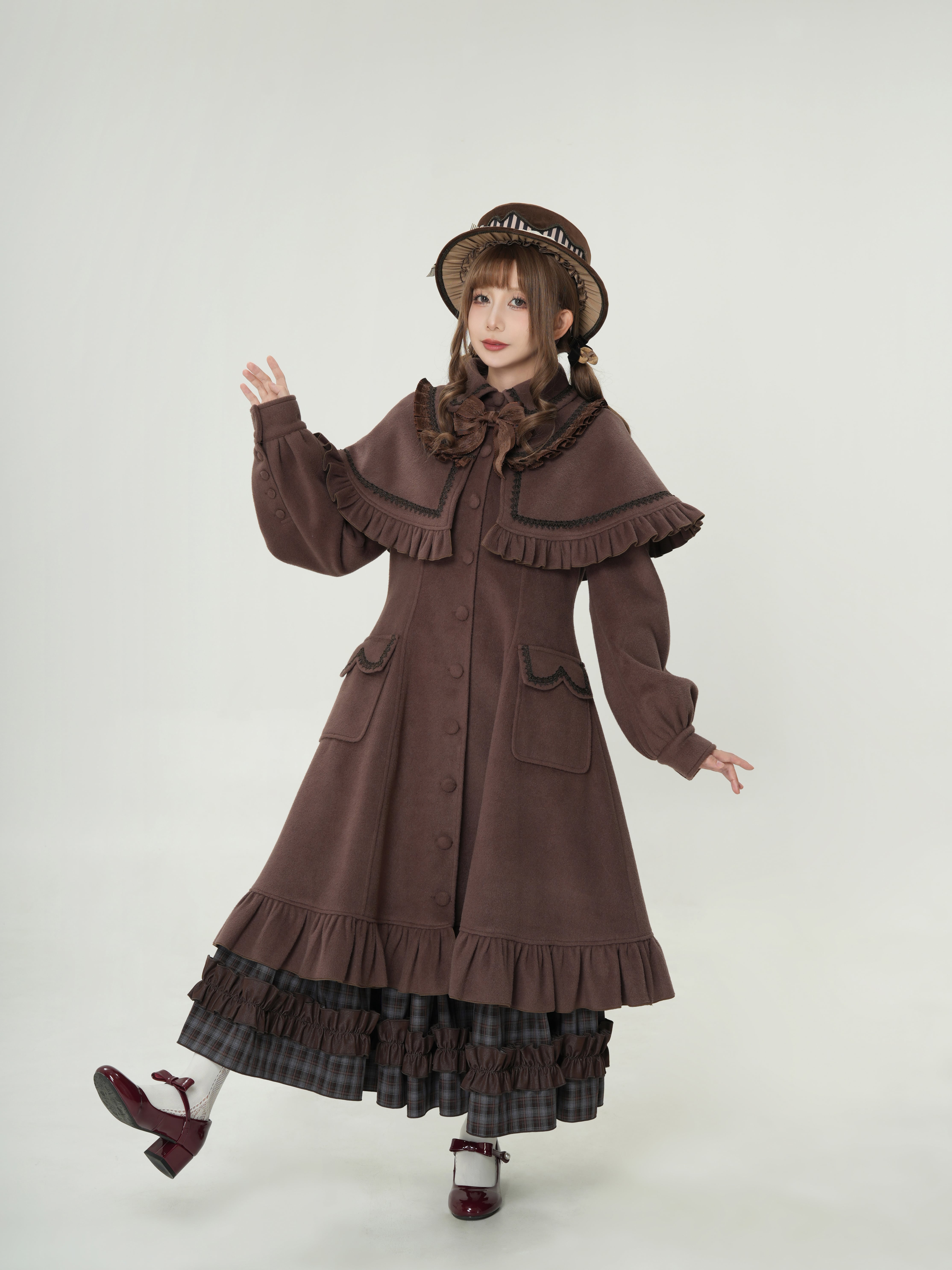 【愛理様】お取り置き・フリルコート アイシング・フリル ケープ付きプリンセスラインコート | HoshibakoWorks