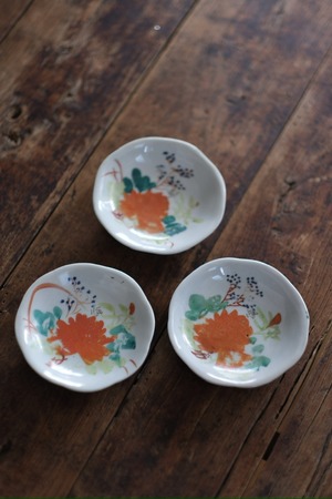 民国　粉彩小皿