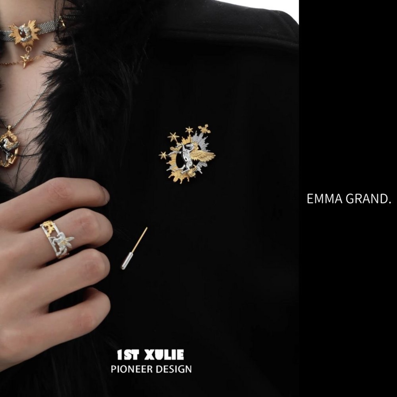 夢空を駆けるペガサスの星冠ピンブローチ E00636