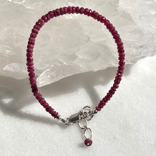 【超美石】ルビー（非加熱）　ブレスレット　2293