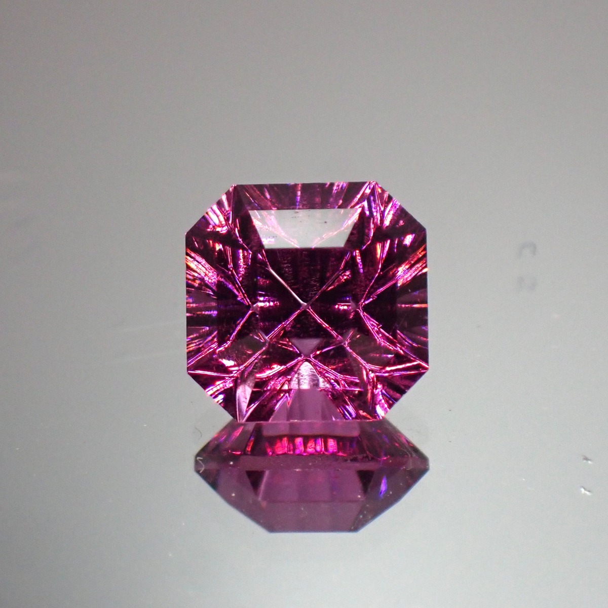 2db2beacb43bde0ec68024f6056ec8  