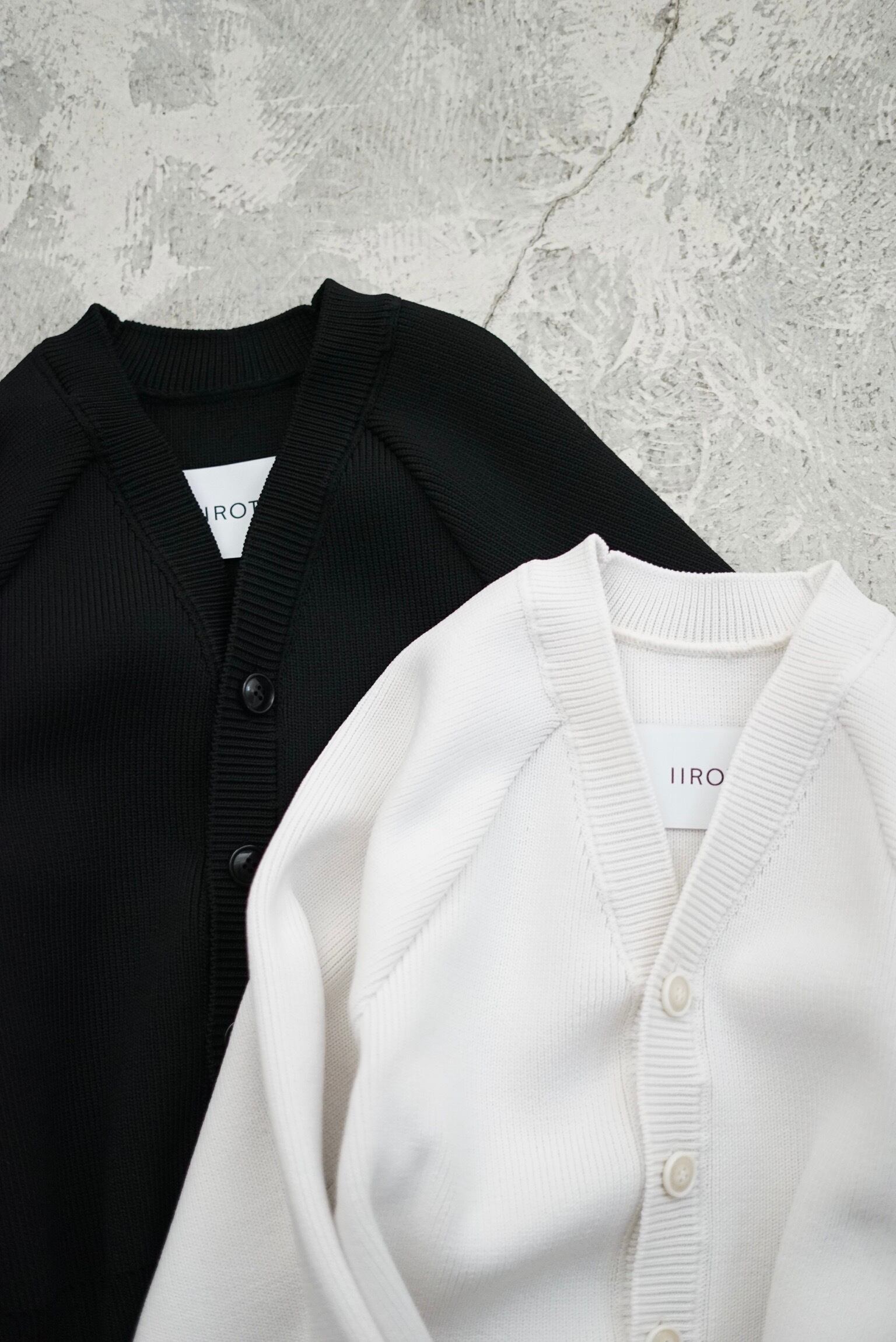 IIROT / High Strech Knit Cardigan（ Black / White ） | JUQUI Online