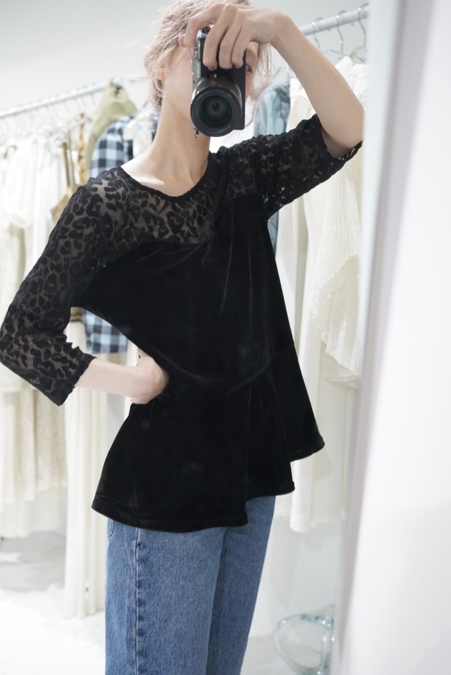 velours leopard tops
